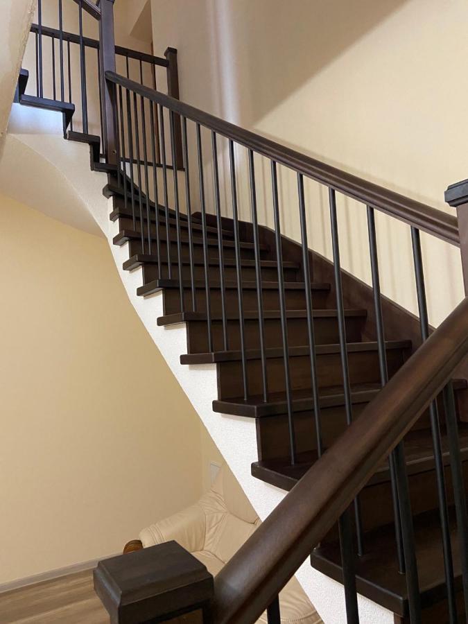 Villa Kmeller Brjuhovicsi Kültér fotó